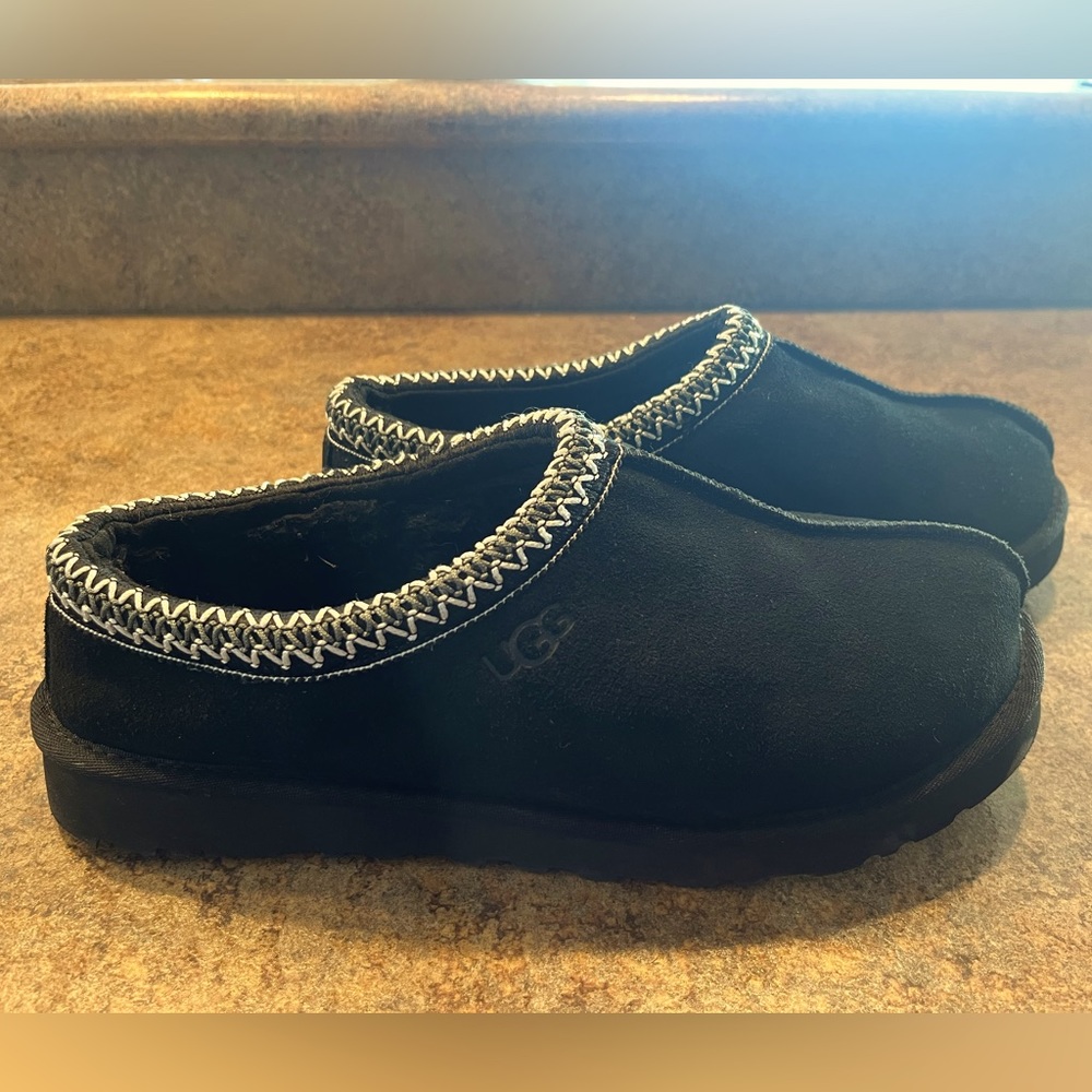 UGG Tasman Slipper